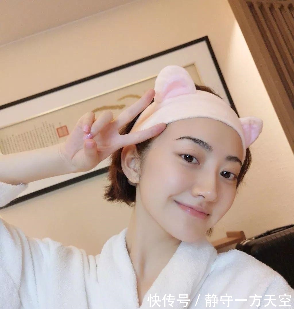 肌肤 女人早上起床后,坚持4个护肤技巧,皮肤白皙细腻,颜值回春