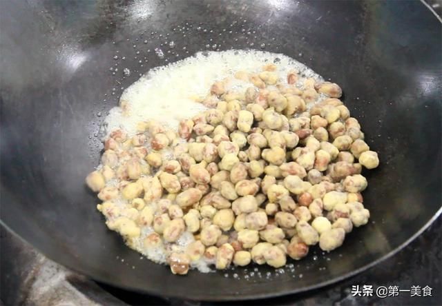 挂霜花生米|原来在家做挂霜花生米这么简单,零失败不返潮,香甜脆爽又好吃