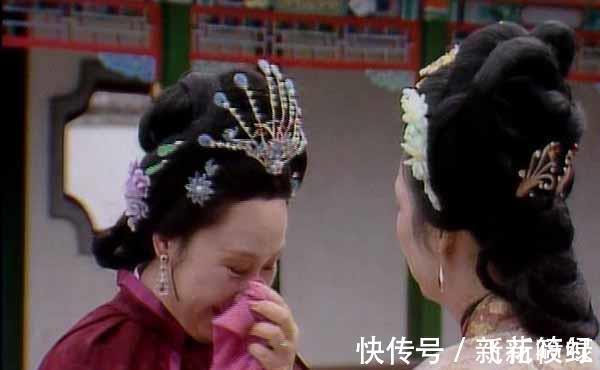 薛蟠!黛玉进贾府,和宝钗进贾府,有什么区别?不止迎接不迎接这么简单