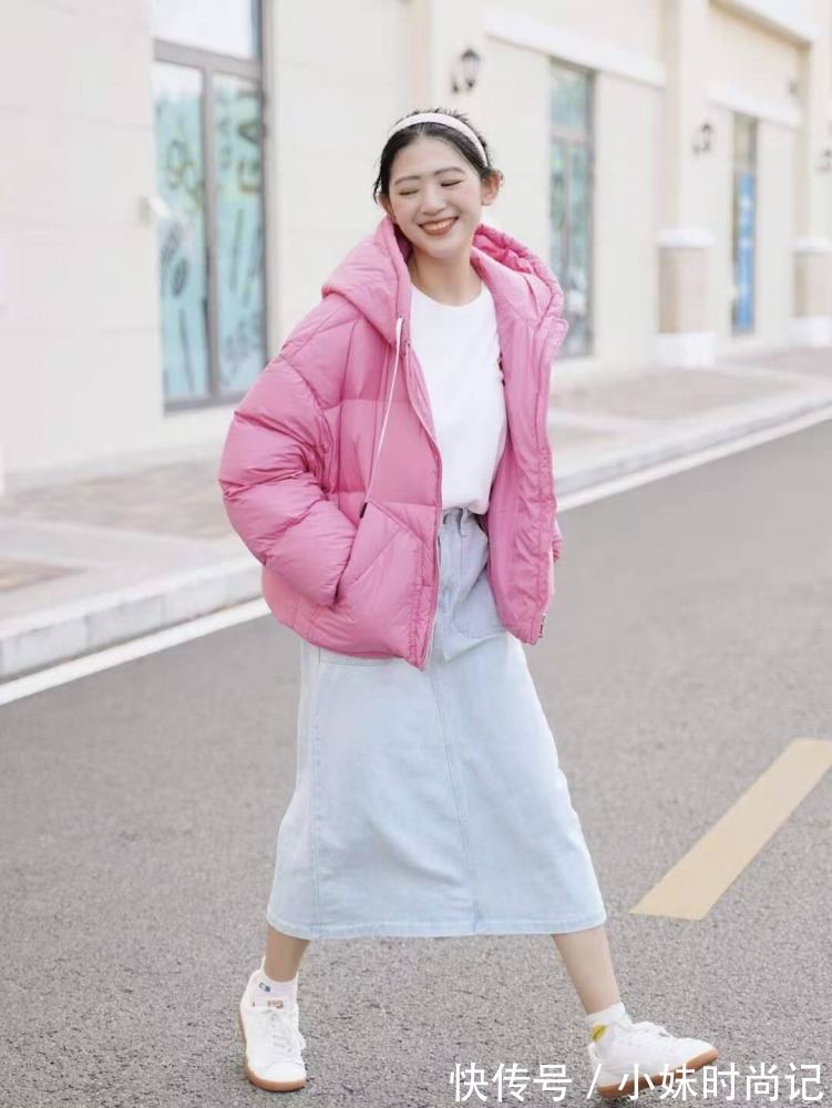 冬天 冬天的羽绒服,如何搭配颜色是真的一门学问,试试这些技巧!