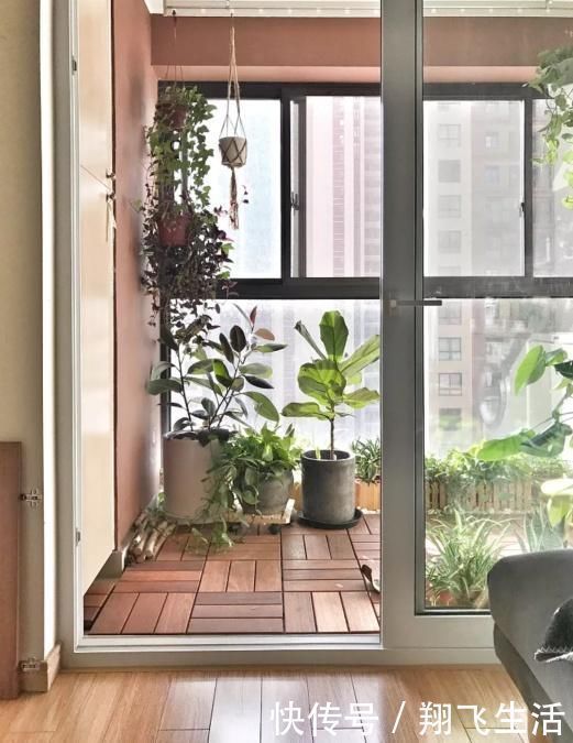 案例|阳台再小,也别乱装!这么装能“一屋三用”,太聪明了!