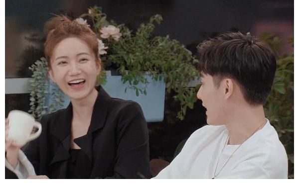 短信|心動4：“佳偶天成”秀恩愛，孔汝淳被冷落，麥姐首次收到短信