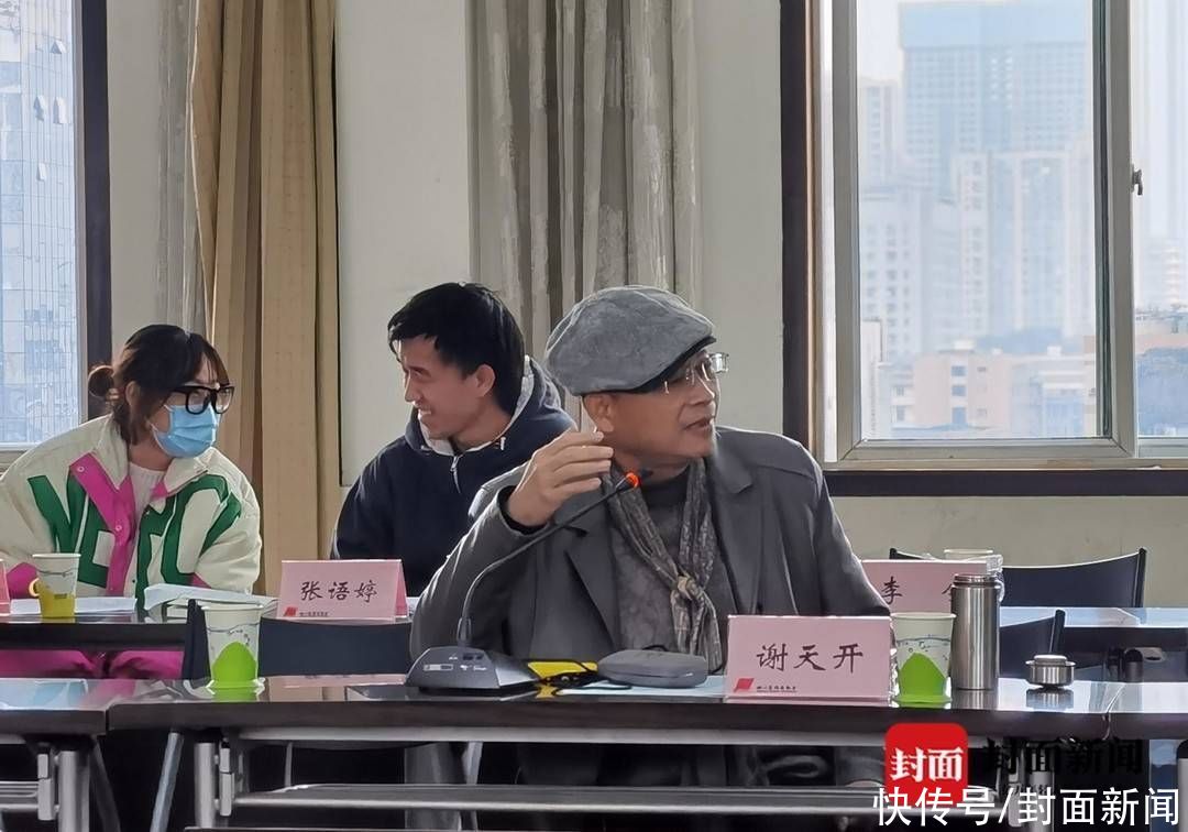  随意|不是随意信马由缰《走马锦城西》：“成都之俗，以游乐相尚”