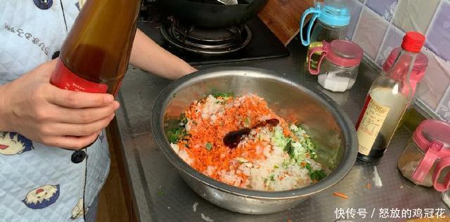 做法|炸萝卜丸子,加淀粉就大错特错了,教你正确做法,鲜香酥脆吃不够