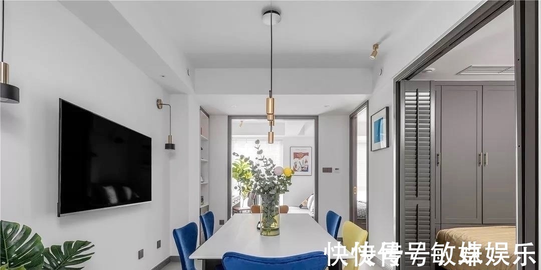 玄关|她家48㎡,拥有三间卧室,超大餐厅,书房客厅合二为一,太聪明了