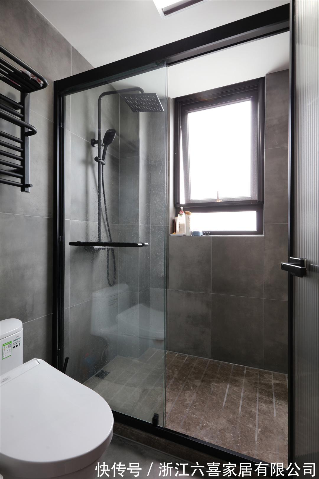 衣帽间|155平花半天也四室住宅公寓装修,三代人的生活,最美的“全家福”