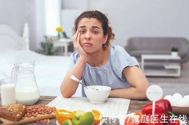 下肢|尿毒症来临时，下半身有3个表现？希望你一个也没有