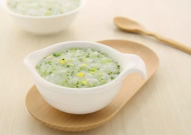 宝宝开始添加辅食，请一定给宝宝多吃粗粮，好处多多