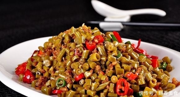 孩子平时吃饭用碗,一做此菜就换盆,拌饭拌面都好吃,太香了