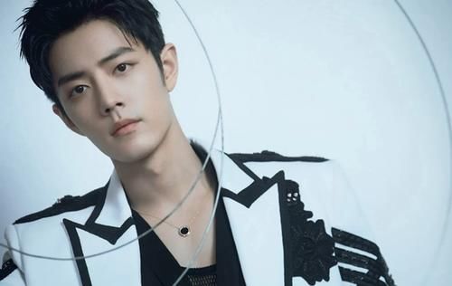 四大卫视春晚，肖战连跨两台：唱给所有知道我名字的人