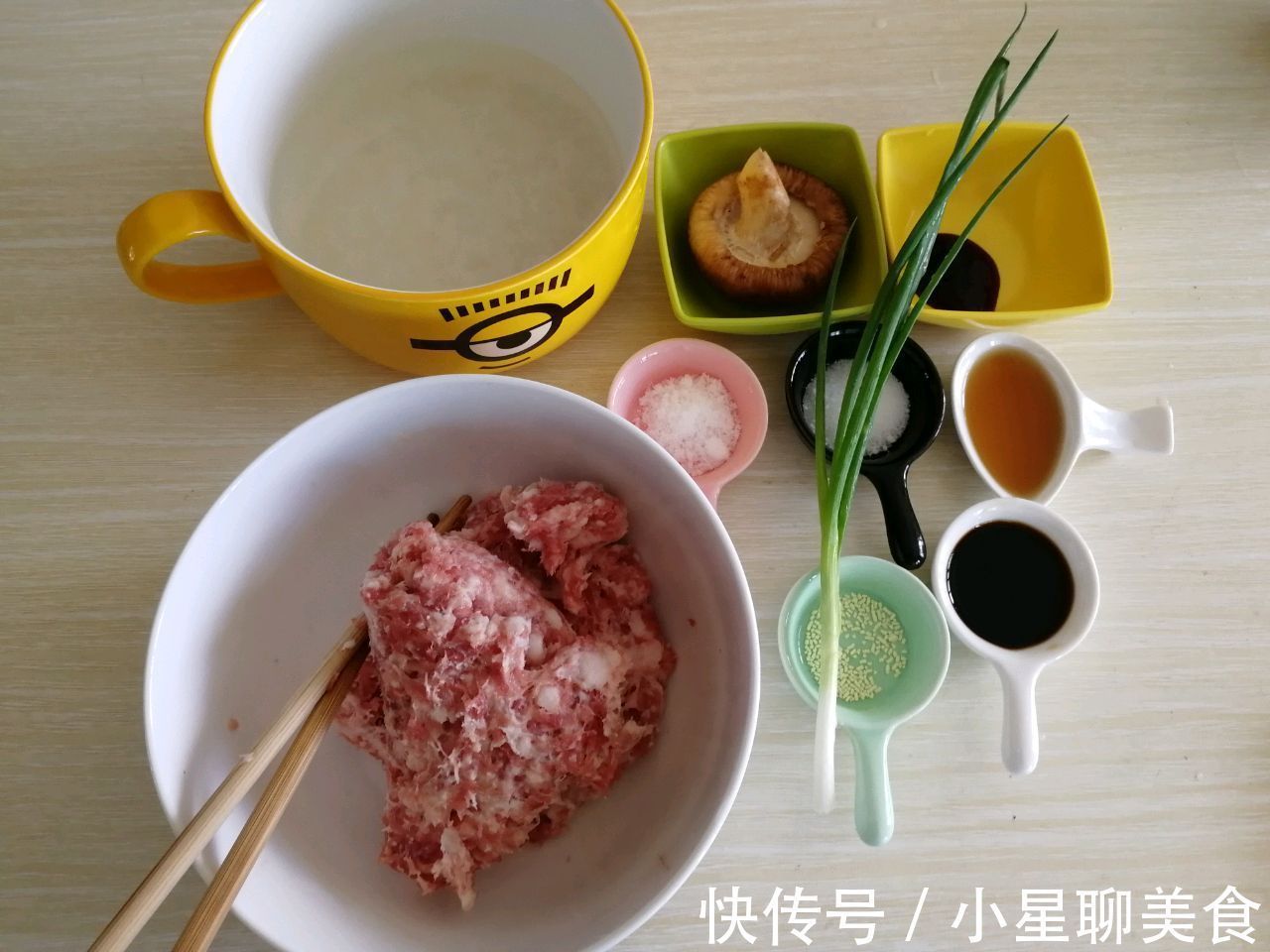 肉香|米饭和肉搭配做成小丸子,一口一个,香气四溢