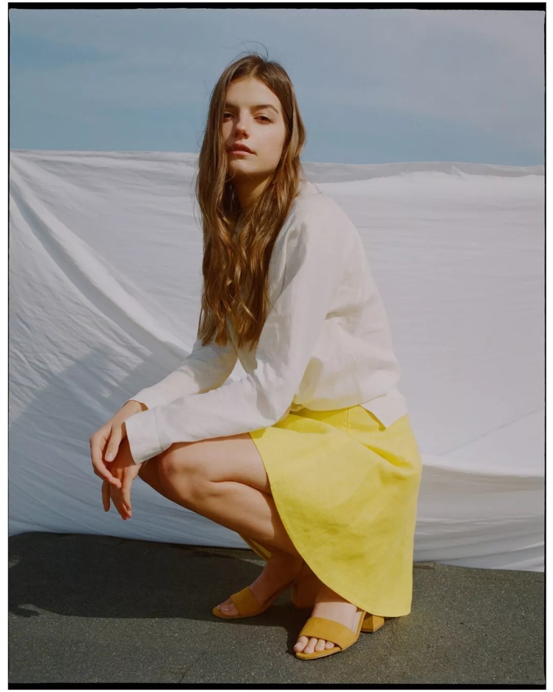 裸色|夏季鞋子怎么选?这3种颜色是雷区,容易显脚黑