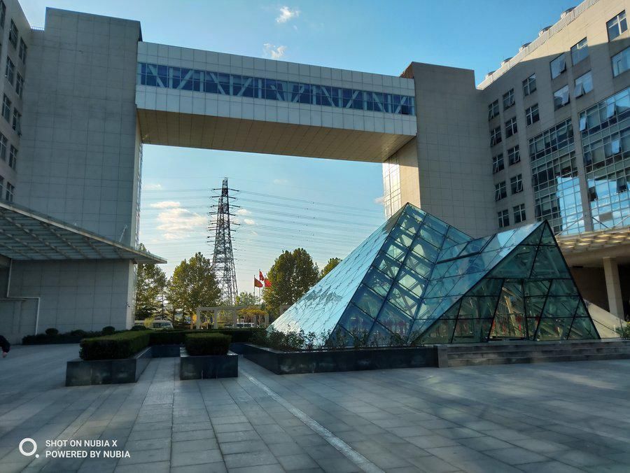 努比亚|实现全面屏的另一个方向 努比亚X全面评测