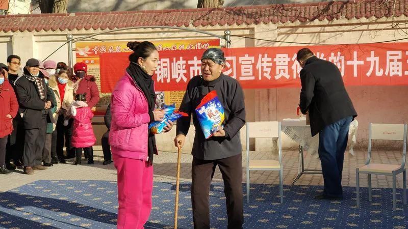  文艺|青铜峡市开展党的十九届五中全会精神文艺巡演