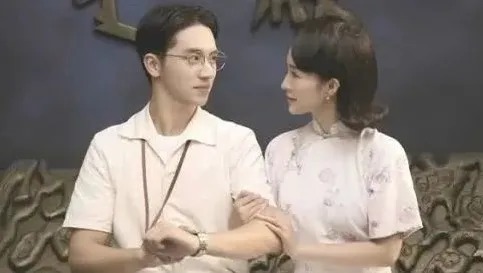 陆小曼!徐志摩一首肉麻情诗,被多次选入语文课本,好多老师都不敢细讲!