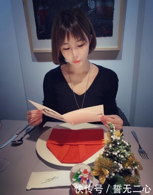 自行車|還記得《非誠勿擾》里寧愿在寶馬車?yán)锟薜鸟R諾嗎？她現(xiàn)在長這樣了