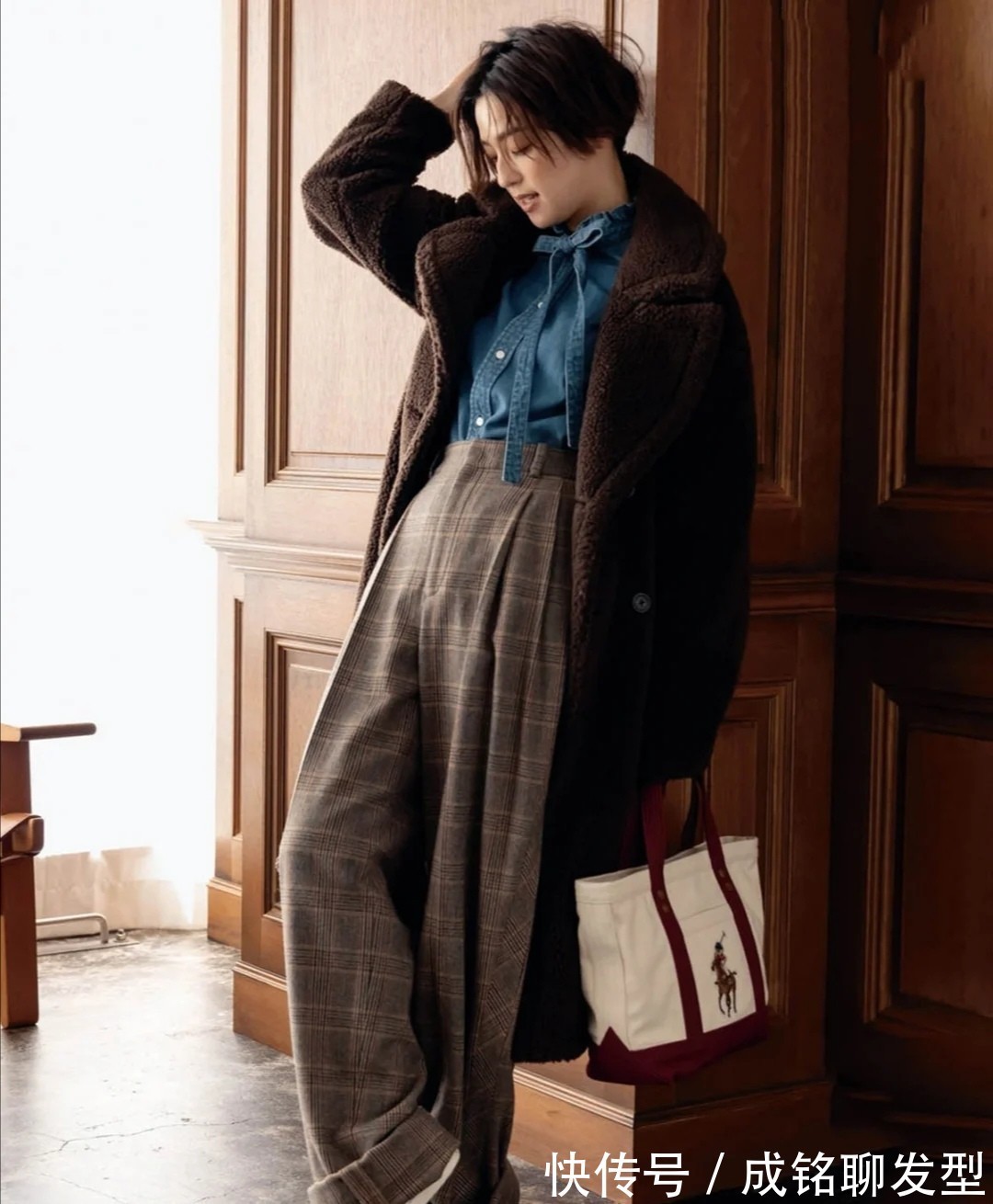 深灰色|摆脱臃肿感和路人感,时尚高级的日系穿搭,适合40+的成熟女人