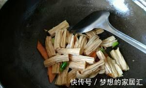 春节大鱼大肉吃多了，送您清炒腐竹，清淡美味，营养丰富，吃不够