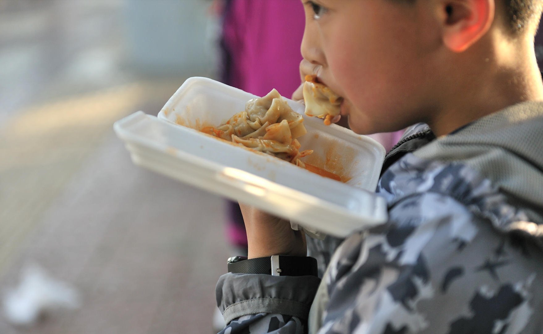 小慧|“糊弄式早餐”来袭，家长省心了，孩子脾胃健康却正在被悄悄偷走