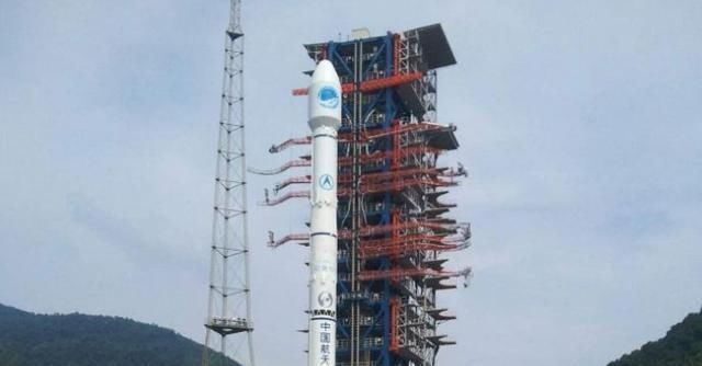 北斗发射前突然推迟计划,而美国却在同一天大断网,这背后有何联系