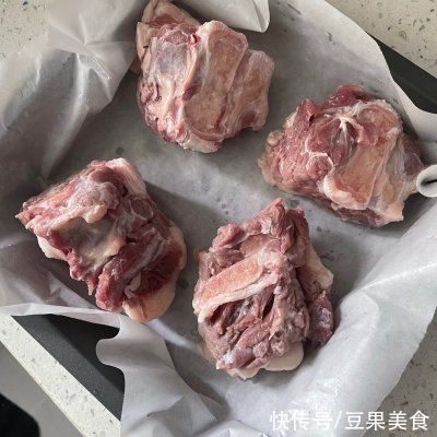 香浓满分!法式胡萝卜牛尾汤(烤箱版)