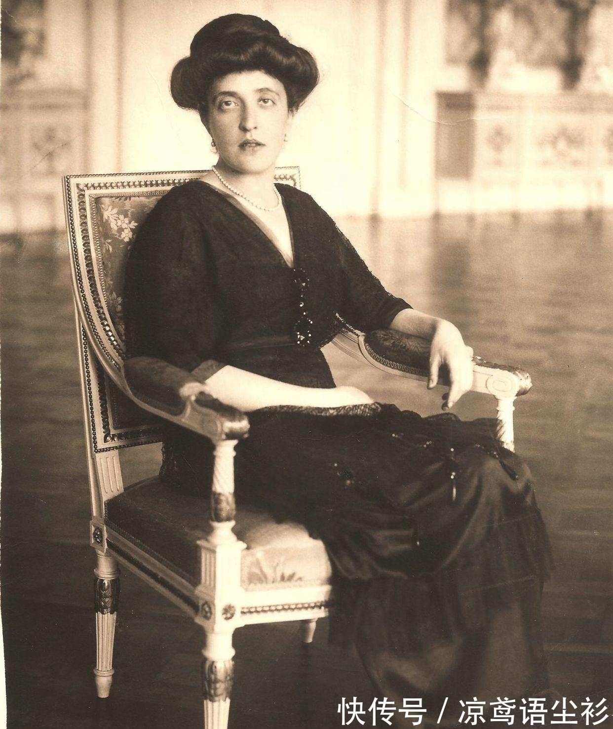 克里姆特#该不该把价值9亿的名画交给国家?82岁老人:我没这义务!