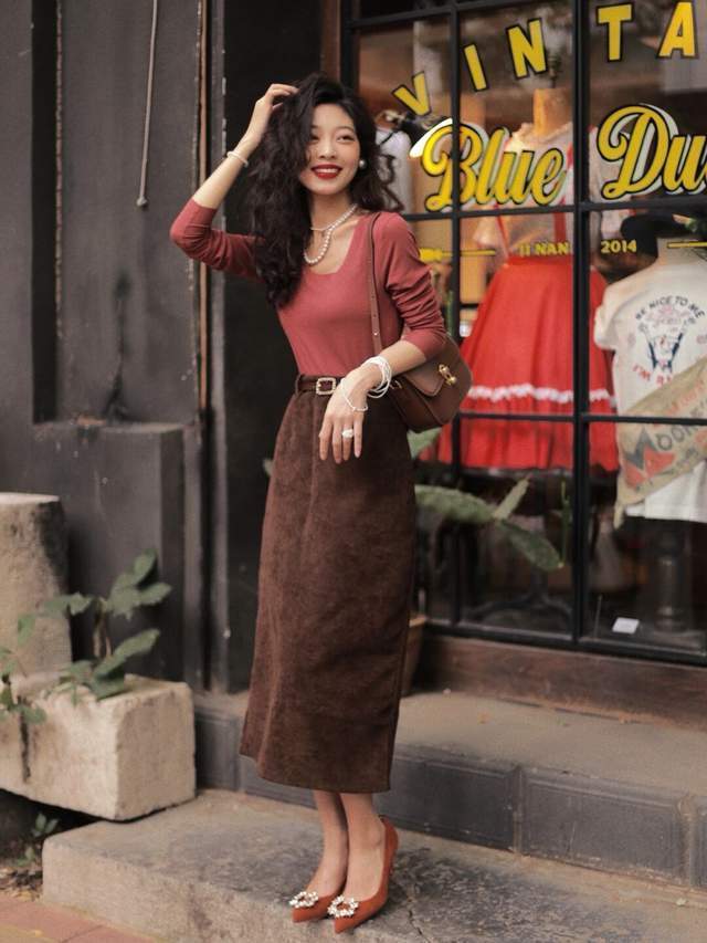 氛围感|复古港风穿搭怎么配?这些小技巧赶紧收藏起来,让你变得更加洋气