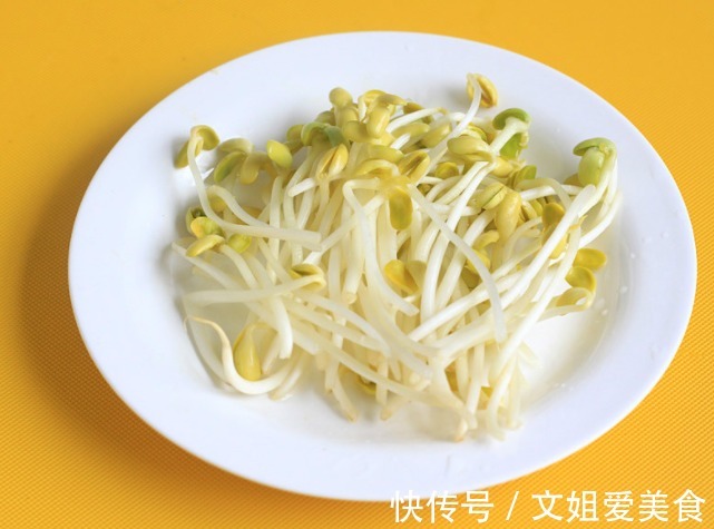 黄豆芽|四季度能吃到的菜,普通实惠2元一斤,营养满满,做法简单