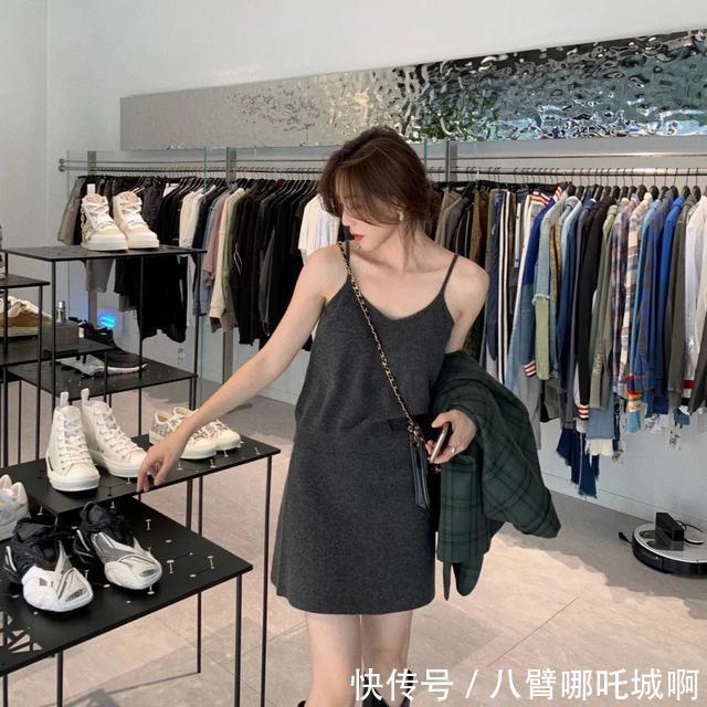 可盐可甜|可盐可甜的早秋搭配,针织衫让你全年美cry!