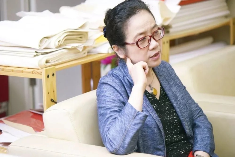 当代@刘洪彪狂言:“当代书法超越古人!”对此,中书协主席孙晓云是什么态度?