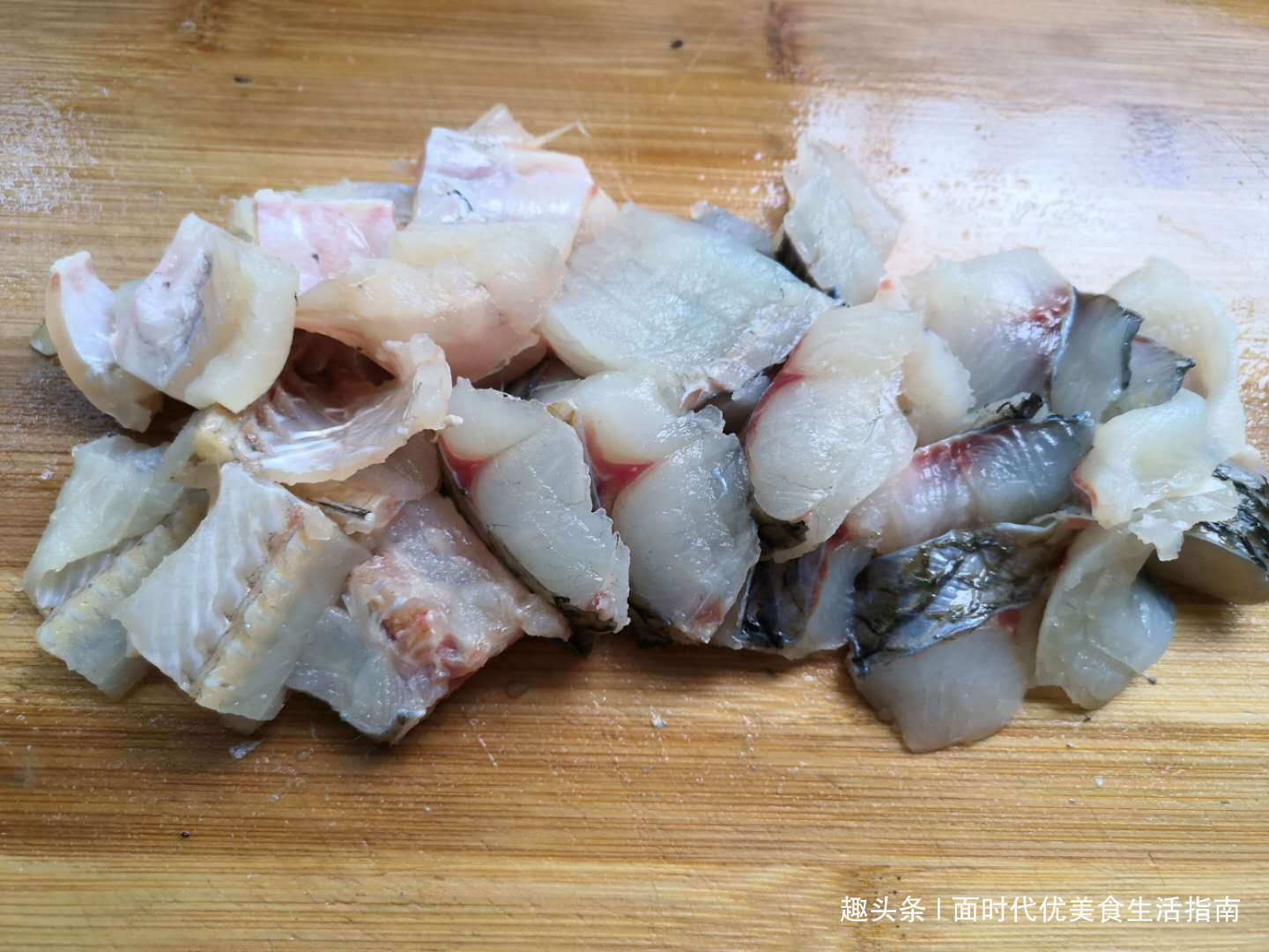 正宗剁椒鱼片的做法，三个要点要记牢，鱼肉鲜美一点没有土腥味