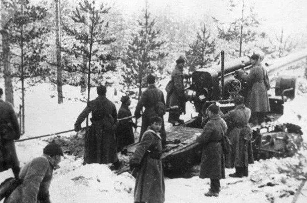 死神|半个脑袋被打掉还没死,还杀敌700,被敌人称为“白色死神”