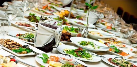 大鱼大肉|想要自助餐吃得划算,面对这5种饱腹感强的食物,一定要避而远之