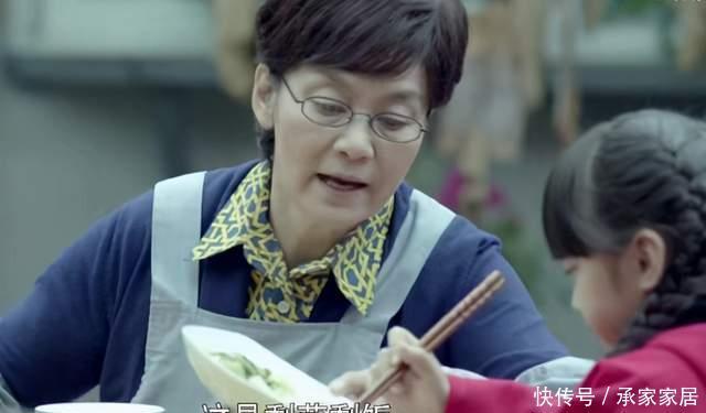 反省|外婆带大俩外孙,却更喜爱奶奶,孩子说出原因后,家长需要反省