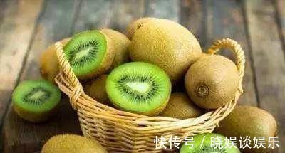 氨基酸|人到中年,适合常吃3种食物,疏通血管,补血护肤,安神助睡眠