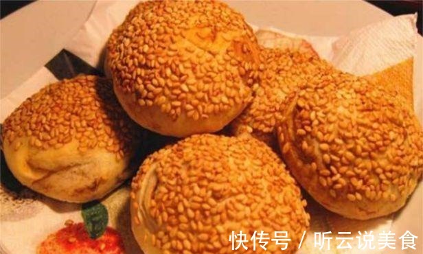 一斤面粉，二两芝麻，教你做芝麻烧饼，又香又酥脆，孩子超爱吃！