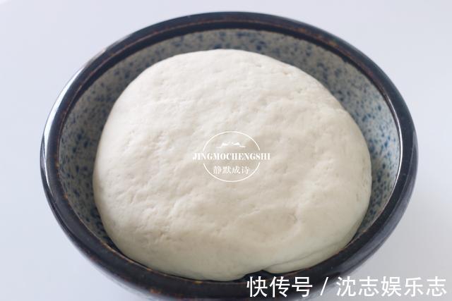 包子|面粉换个做法,比包子简单,比馒头好吃,刚出锅孩子就吃了俩