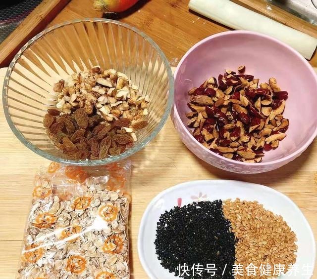 减肥别再吃红薯了,换成黑麦杂粮馒头,香甜可口,饱腹感强