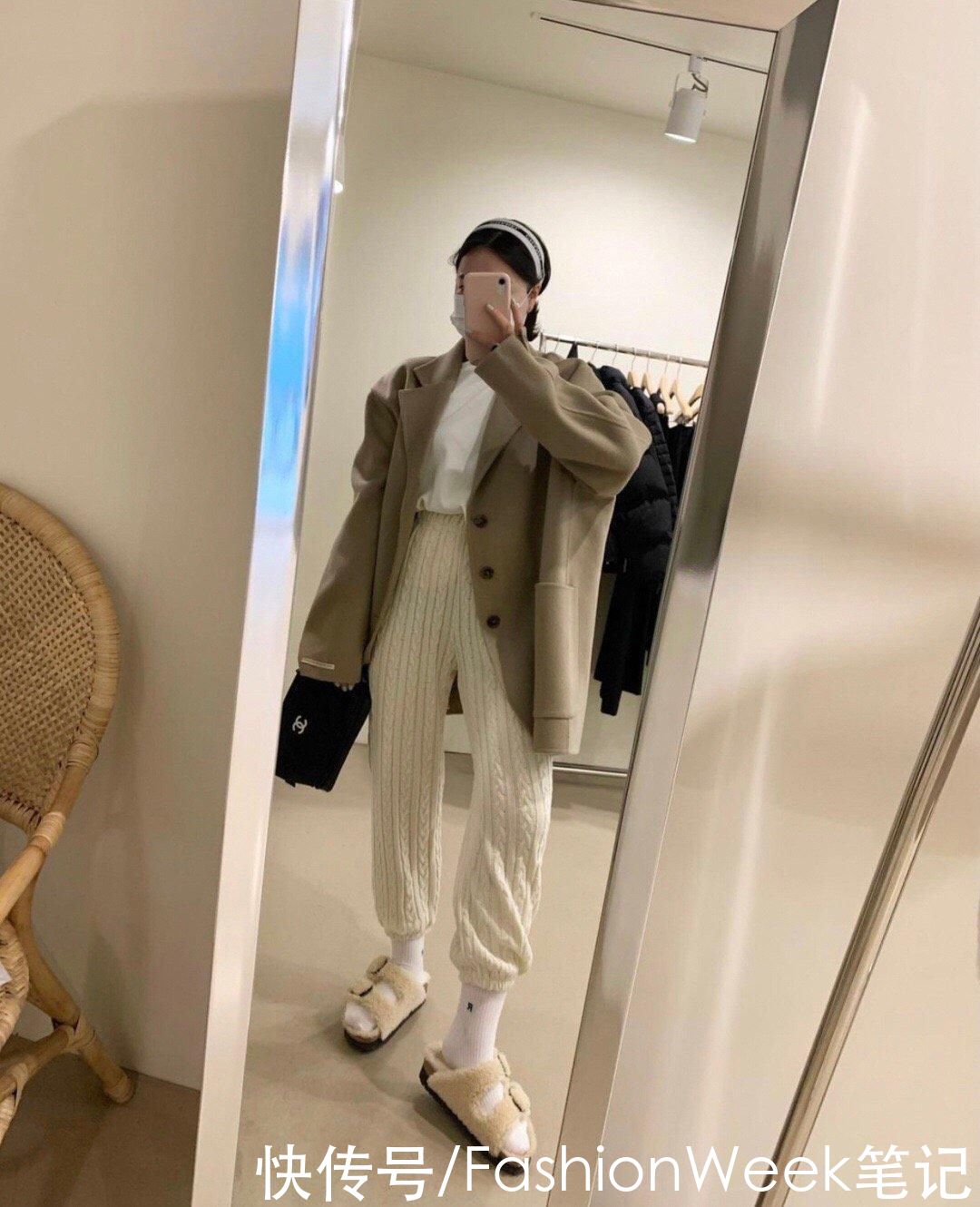 韩国小姐姐休闲风出街穿搭，每一套都充满吸引力，百搭又时尚