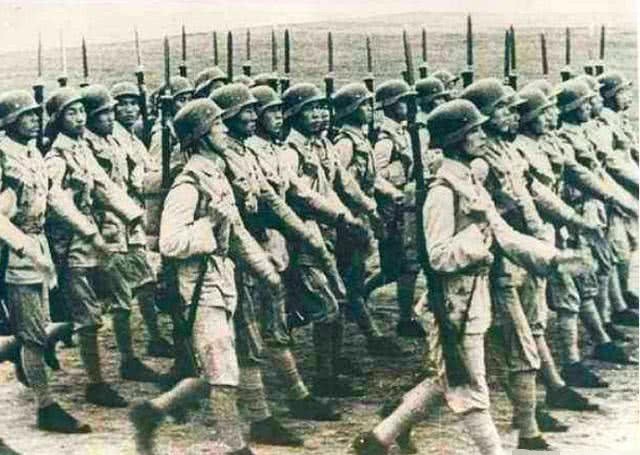 伪军|这伪军太有骨气,因被杀害10名手下,他奋起反抗歼灭鬼子500人!