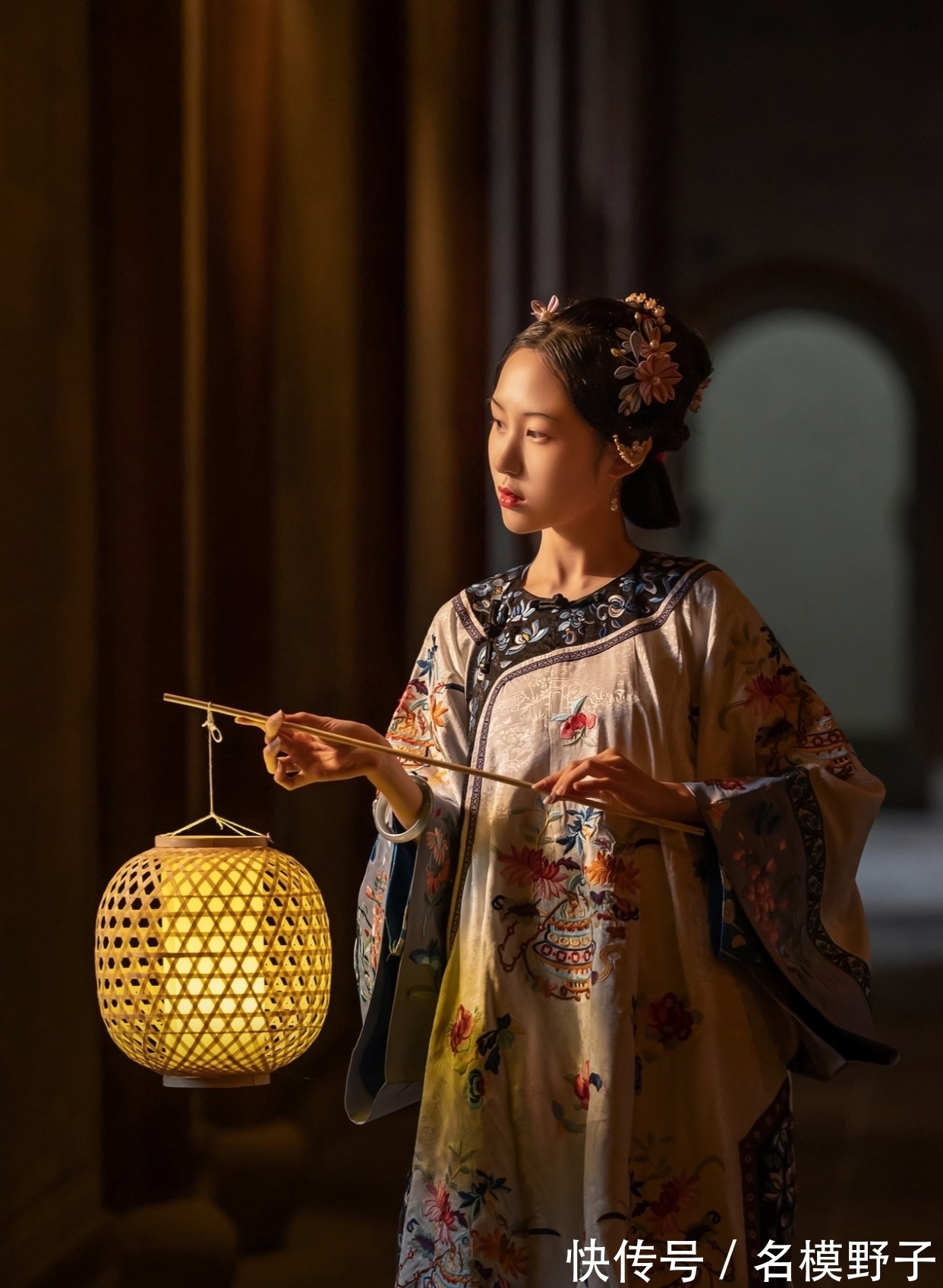 仙游#原创对联·十三副丨桃塞初逢成永诀,芸香不散共仙游