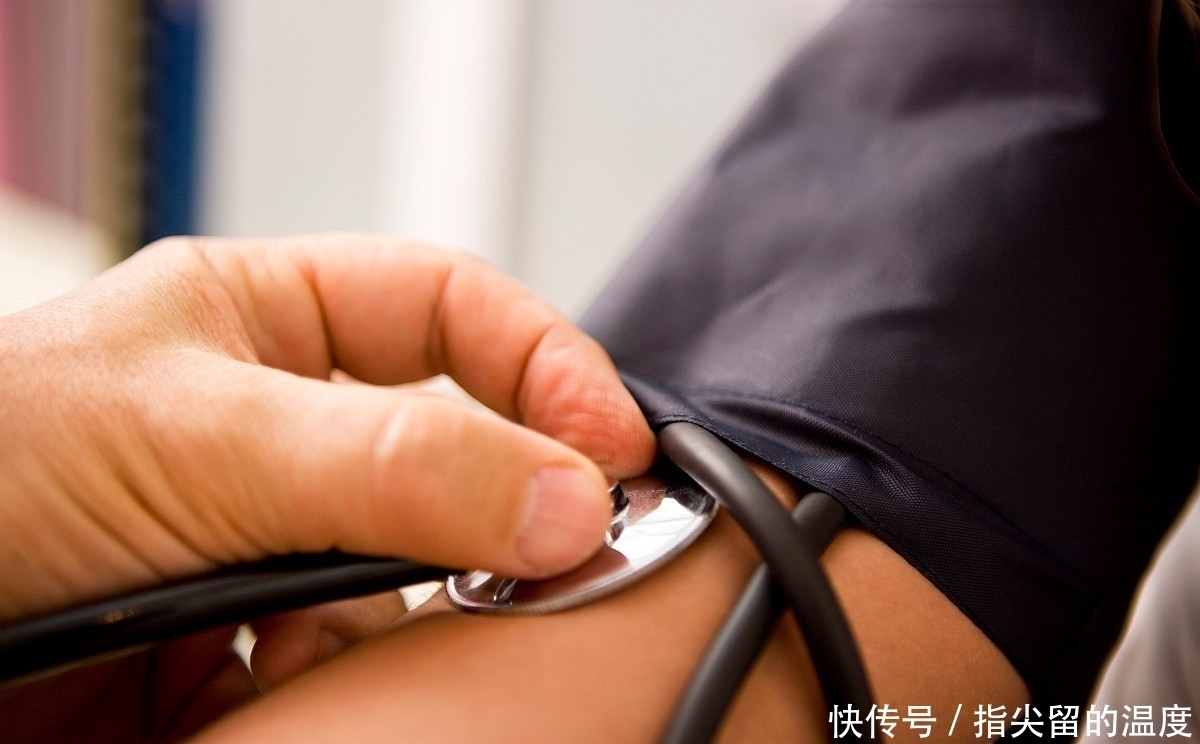 血压180/110,什么感觉也没有,如果不管它后果可能是这样