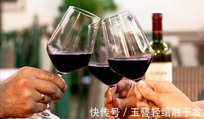 习惯|寿命较短的男人,吃饭时往往有这4“习惯”,若你也有,趁早改掉