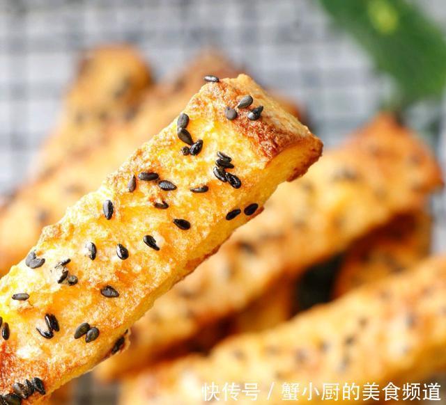 吃不完的吐司换一种新做法，转身就变成抢手美食，全家都爱吃