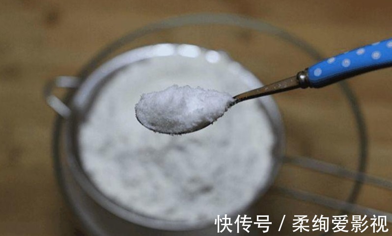 厨房清洁“神器”小苏打,拿来养花,2种用法5大好处