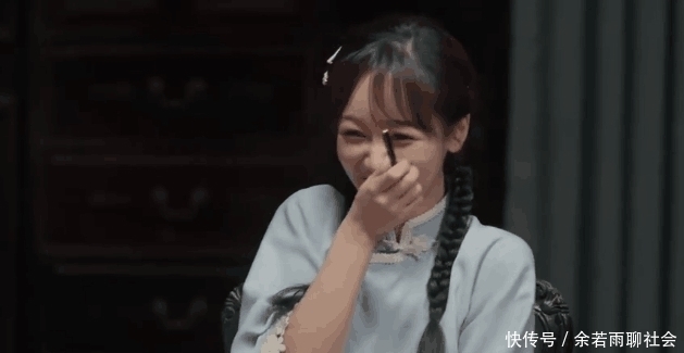 张子枫|张子枫曝追《萌探探探案》,发微信向杨紫要路透被拒,理由超搞笑