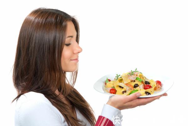 脱发|长期食用代餐产品会脱发?依靠节食减肥,小心“惹出”4个问题