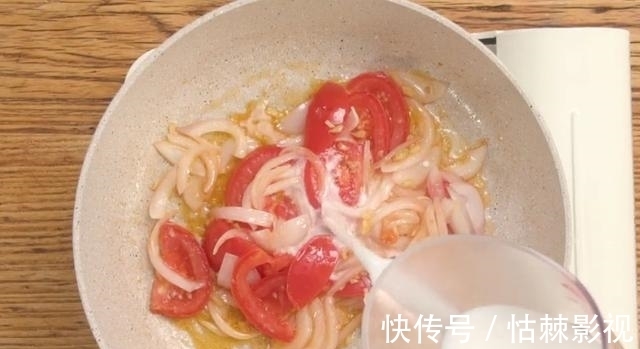 分享一款孩子爱吃的椰奶咖喱虾,风味浓郁,营养美味的育儿菜肴