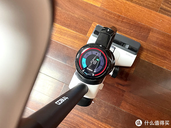 家里传统清洁工具数量多占地大！添可Slim套装的“模块化”设计能否有效解决这个常见的小户型清洁难题……