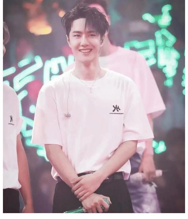 天天向上|汪蘇瀧轉(zhuǎn)行？王一博節(jié)目被粉絲影響？易烊千璽成內(nèi)娛紫微星？